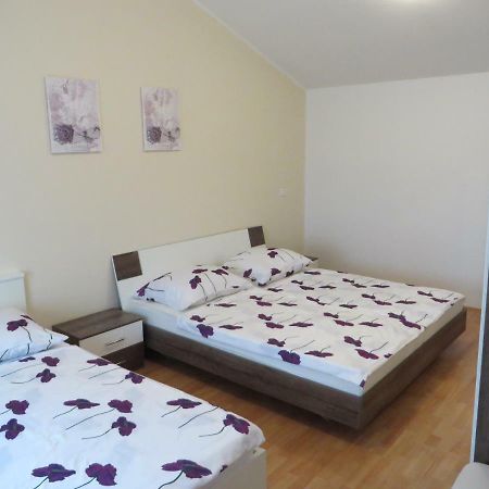 Apartment Mare Medulin Kültér fotó