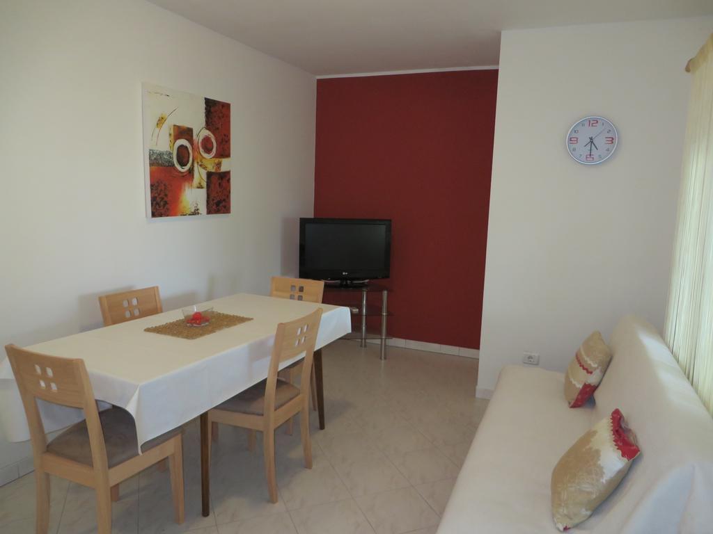 Apartment Mare Medulin Kültér fotó