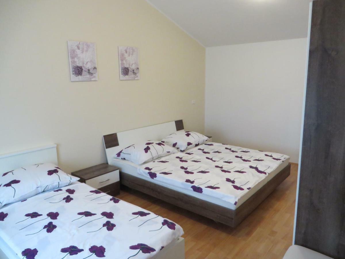 Apartment Mare Medulin Kültér fotó